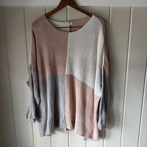 easel Sweaters - Women’s Easel Colorblock Sweater - Blush, Gray, Ivory, Size 1XL